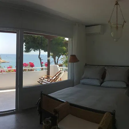 Emilion Apartment *